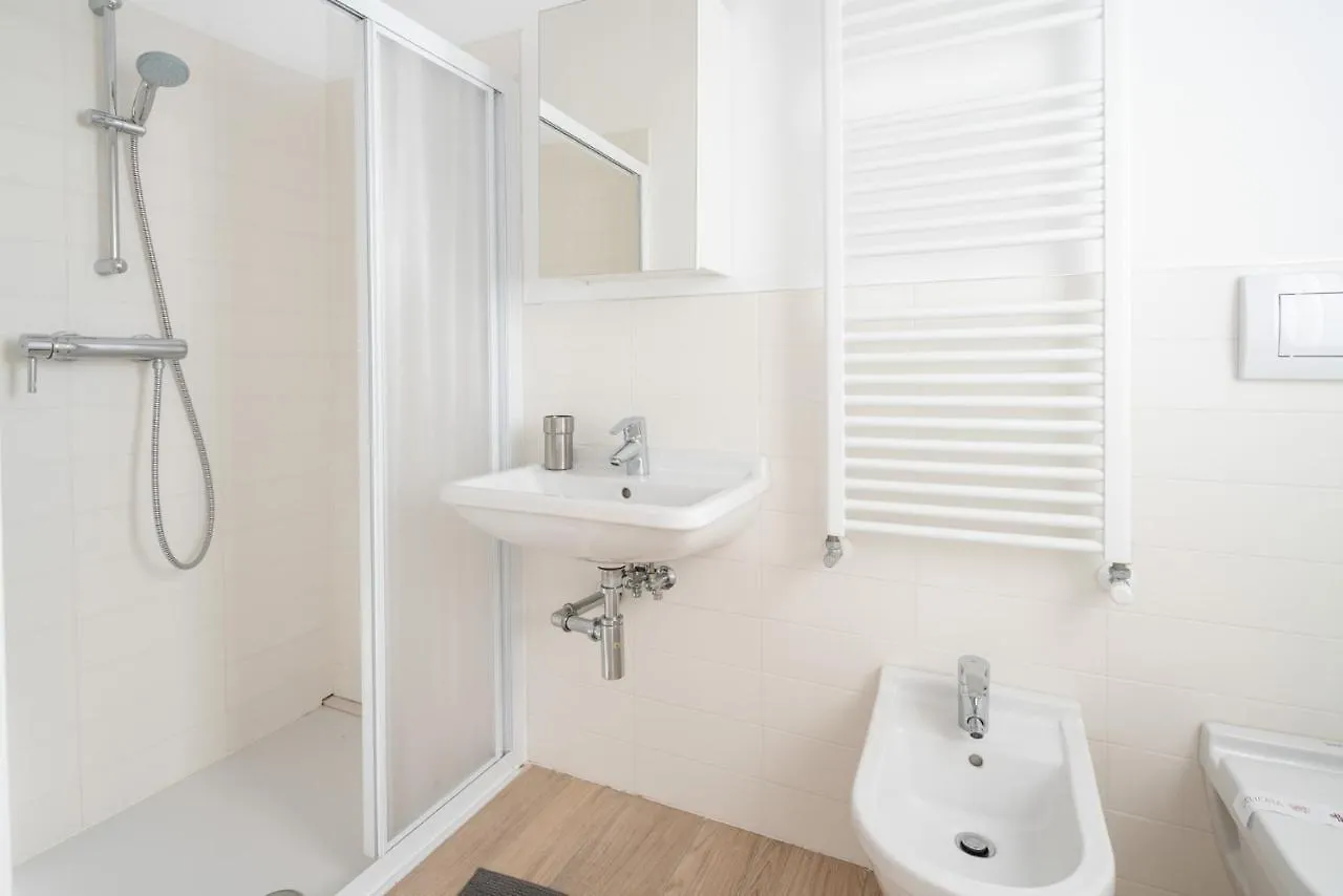 Finisterrae 8 - Immobiliare Living Apartment Lido di Jesolo 0*,  Italy