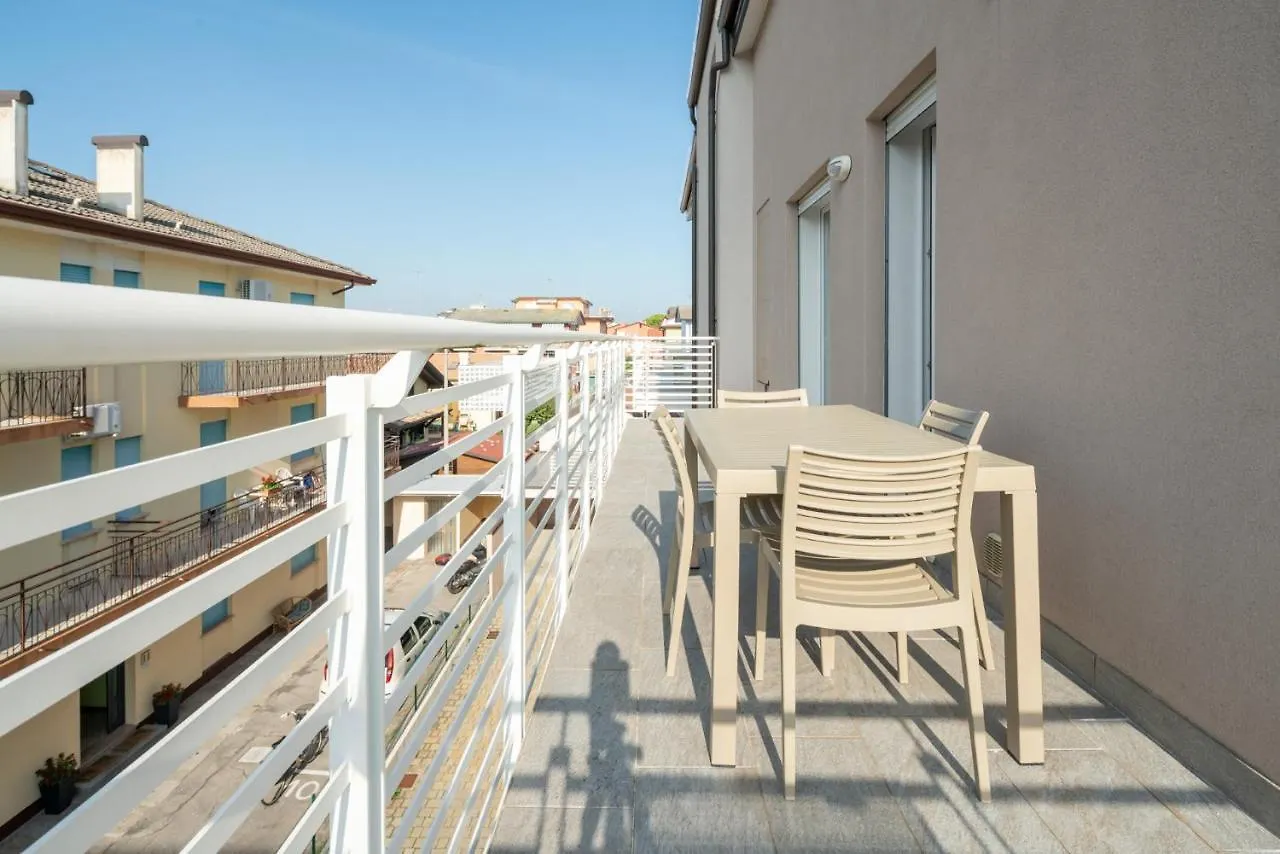 Finisterrae 8 - Immobiliare Living Apartment Lido di Jesolo
